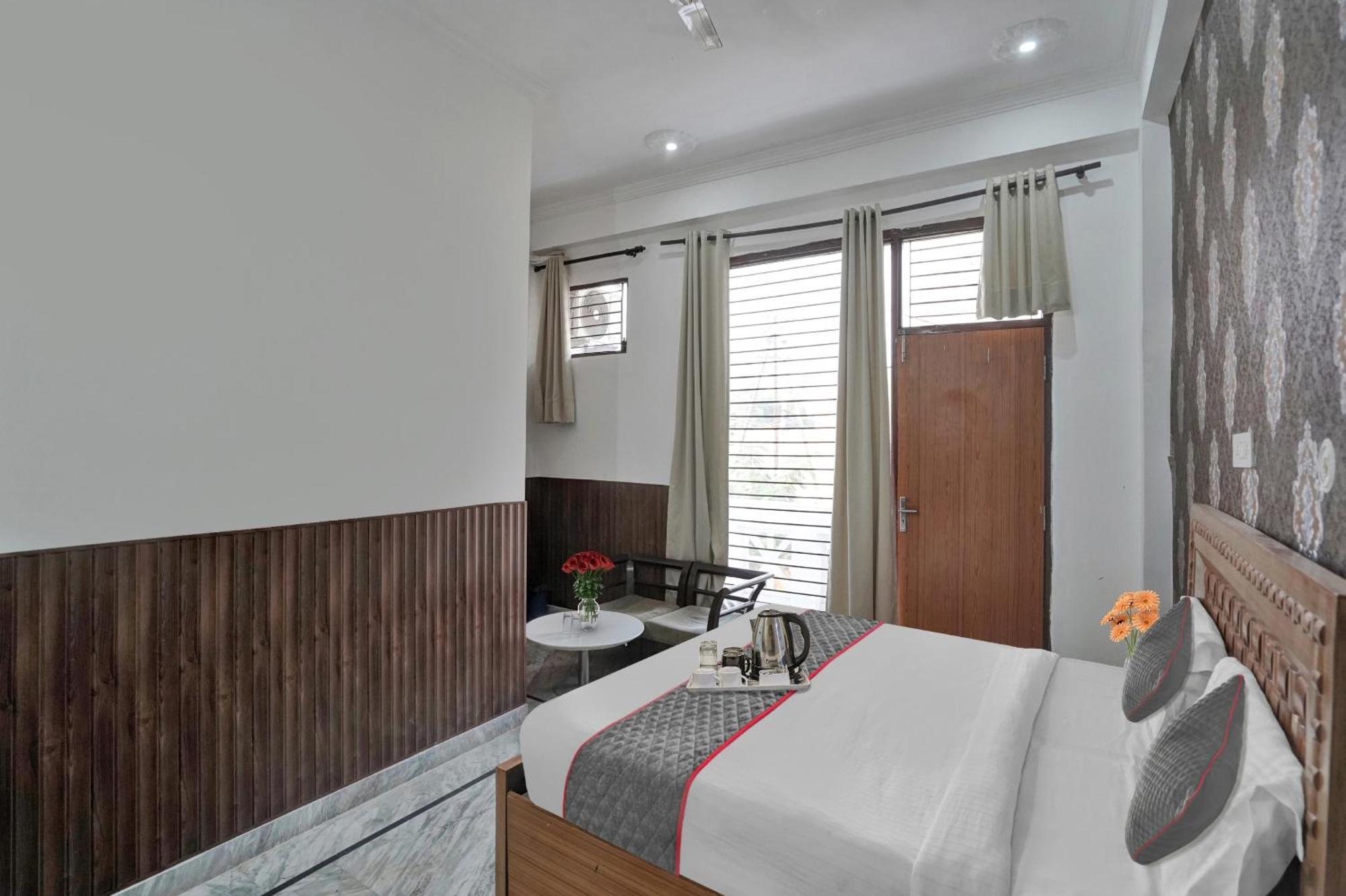 Collection O Samira Residency Near Botanic Garden Of Indian Republic Ξενοδοχείο Νόιντα Εξωτερικό φωτογραφία
