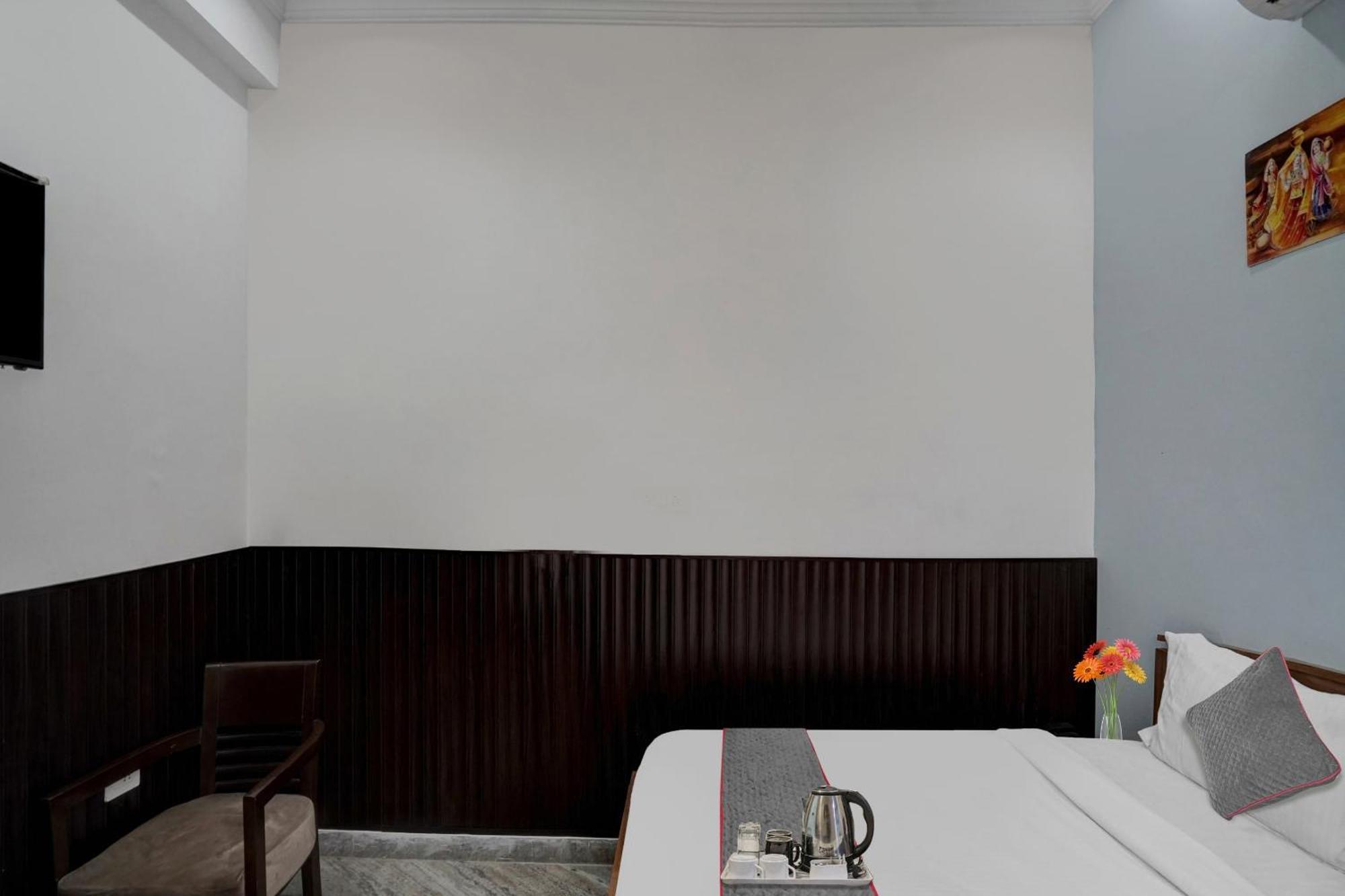 Collection O Samira Residency Near Botanic Garden Of Indian Republic Ξενοδοχείο Νόιντα Εξωτερικό φωτογραφία