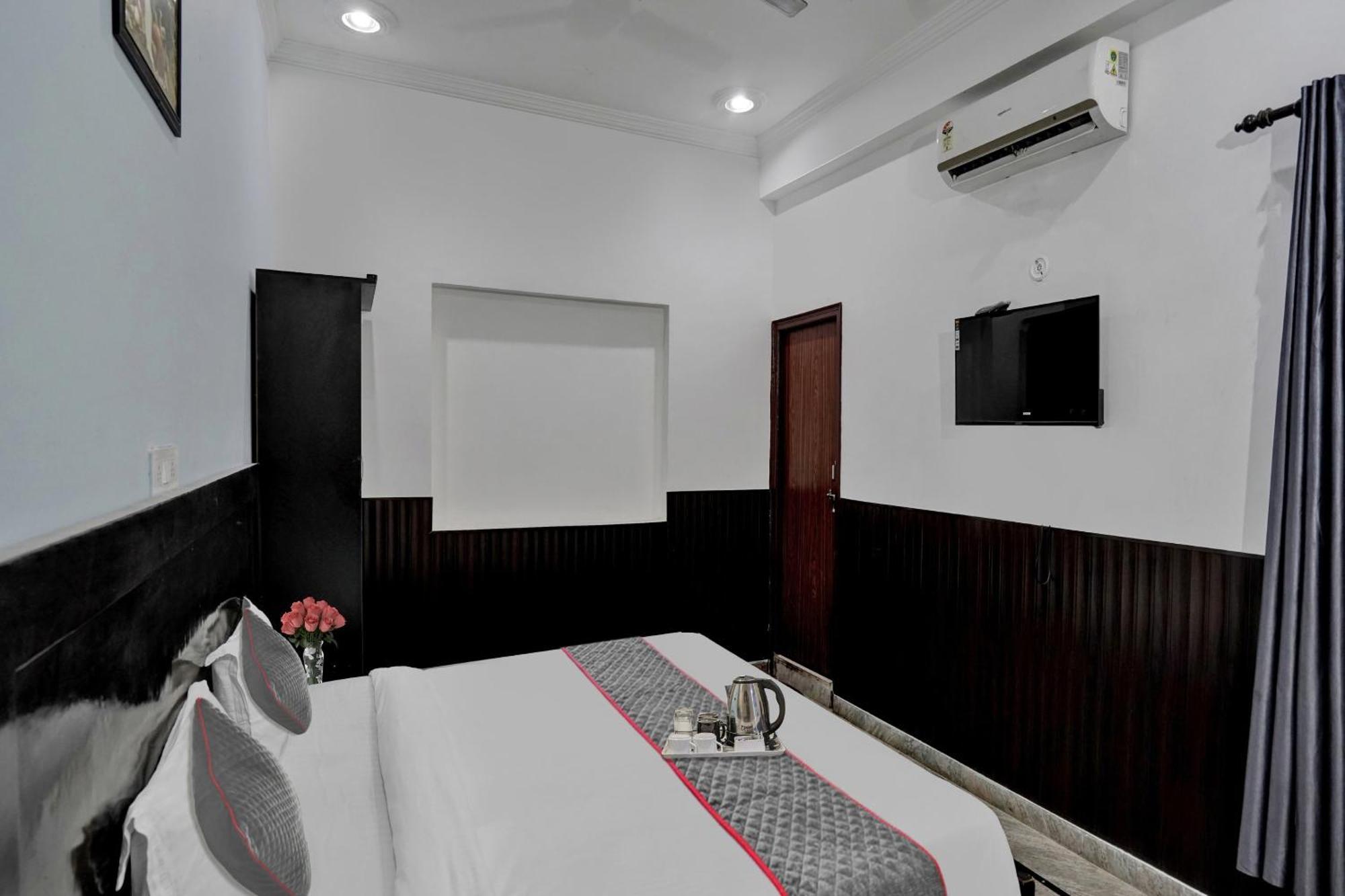 Collection O Samira Residency Near Botanic Garden Of Indian Republic Ξενοδοχείο Νόιντα Εξωτερικό φωτογραφία